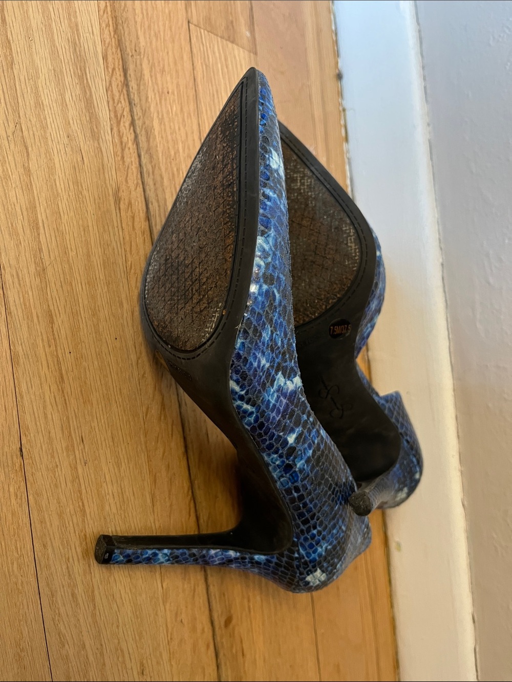 Jessica Simpson Blue and Black Snakeskin Pointed-Toe Heels - Picture 6 of 6